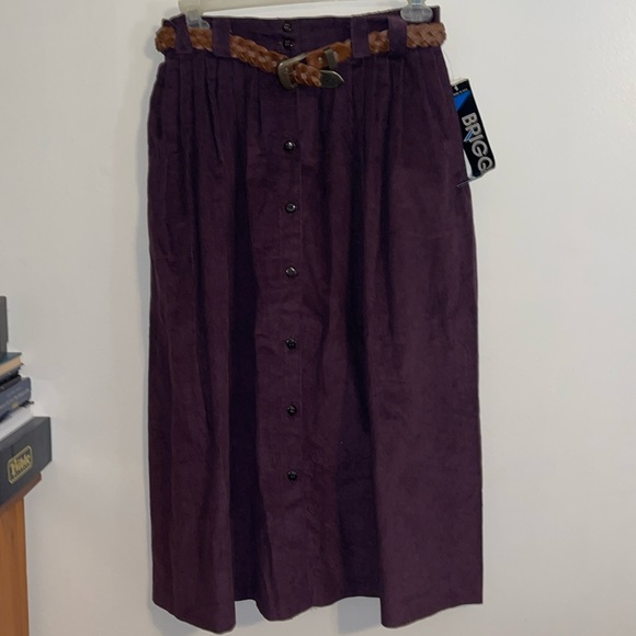 Briggs New York Dresses & Skirts - NWT/BRIGGS CORDUROY BROWN SKIRT
